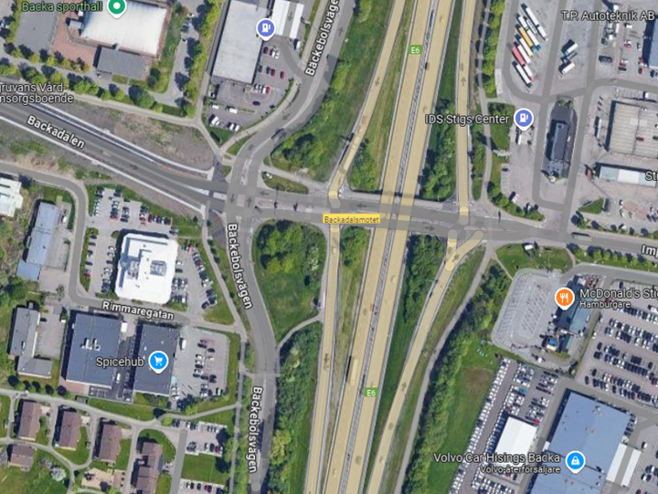 Karta över Backadalsmotet och väg E6.