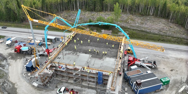 Bilden visar gjutningen av faunabron ovanifrån