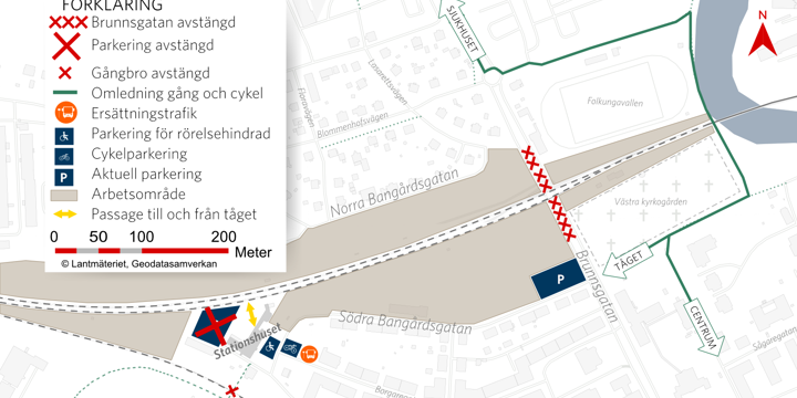 Bilden visar stationsområdet. Gångbron stängs tillfälligt från den 26 oktober.