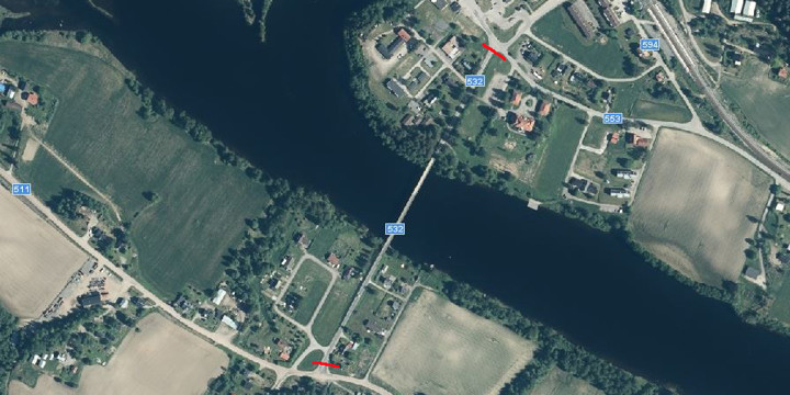 Karta som visar väg 532 med bro över Ljungan. Markeringar vid vägskälen på båda sidor om bron visar sträckan som målas om till bygdeväg.