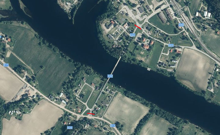 Karta som visar väg 532 med bro över Ljungan. Markeringar vid vägskälen på båda sidor om bron visar sträckan som målas om till bygdeväg.