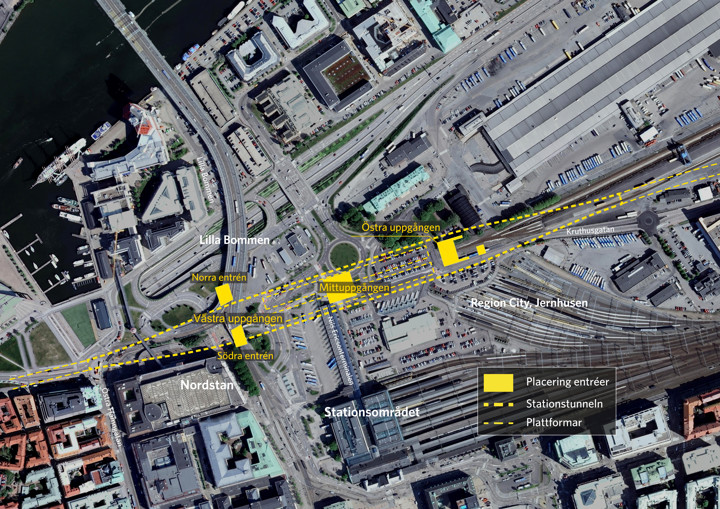 Kartbild över station Centralen med uppgångarna utmärkta.