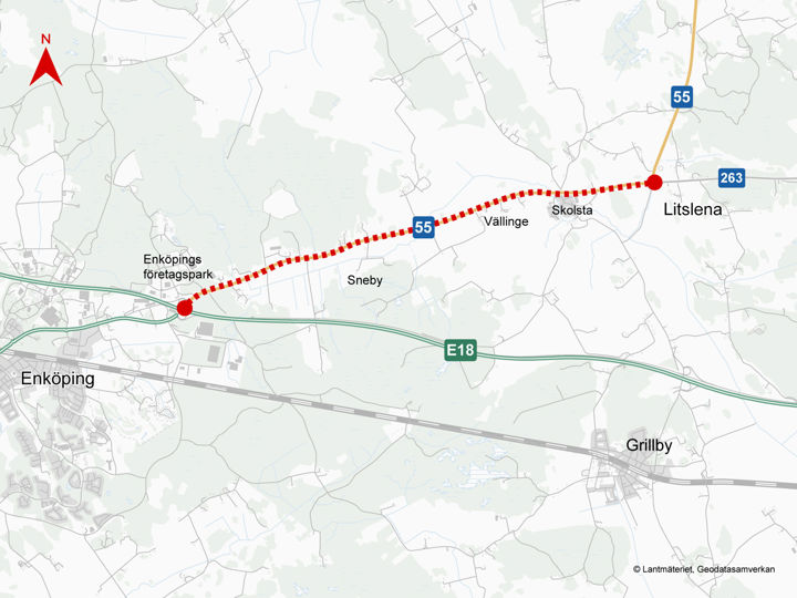 Karta över väg 55  med en rödstreckad markering mellan Enköping och Litslena