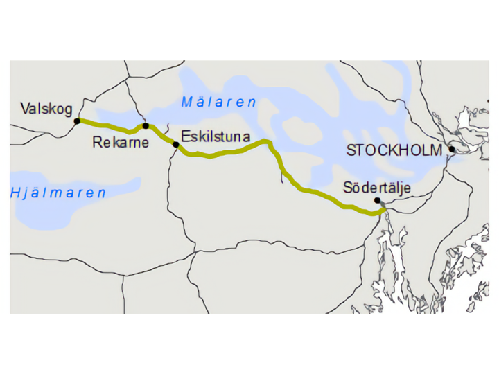 Svealandsbanan går mellan Södertälje och Valskog via Eskilstuna. 